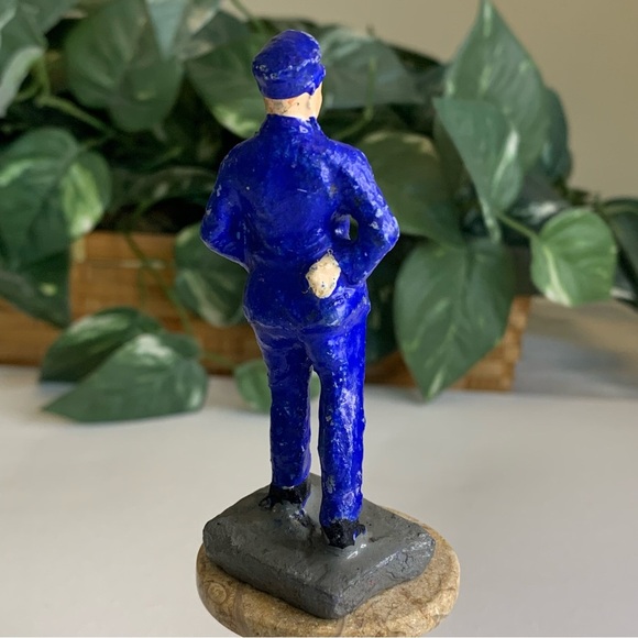 Antique Composition Figure Railroad Engineer W Oil Can Toy Trico Figurine Japan - Picture 6 of 14